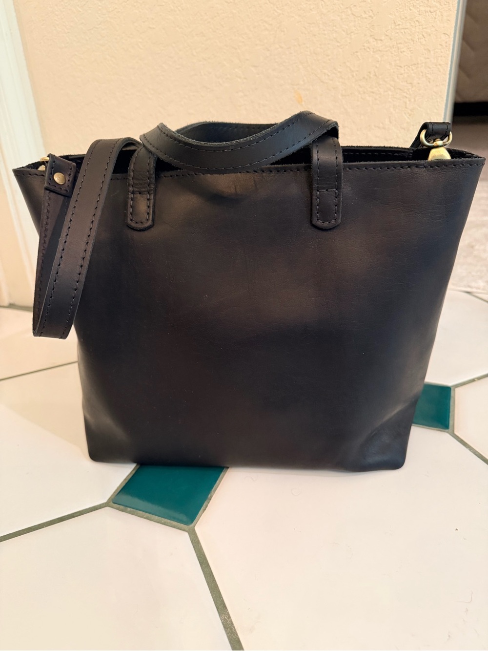 Portland Leather Black Leather Tote with Gold Hardware - Picture 2 of 7